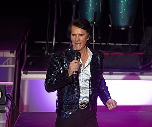 It's A Beautiful Noise with Fisher Stevens Neil Diamond Tribute