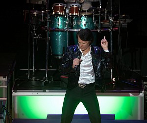 It's A Beautiful Noise with Fisher Stevens Neil Diamond Tribute